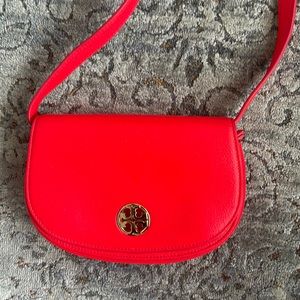 Super clean almost brand new Tory Burch crossbody.